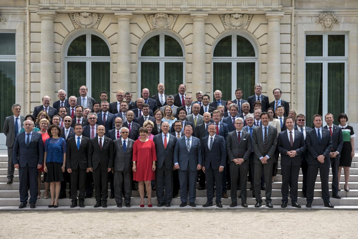 Trade, Tourism and Investment Minister, Steven Ciobo with the participants of the OECD Ministerial Council Meeting 2017 – Family photo