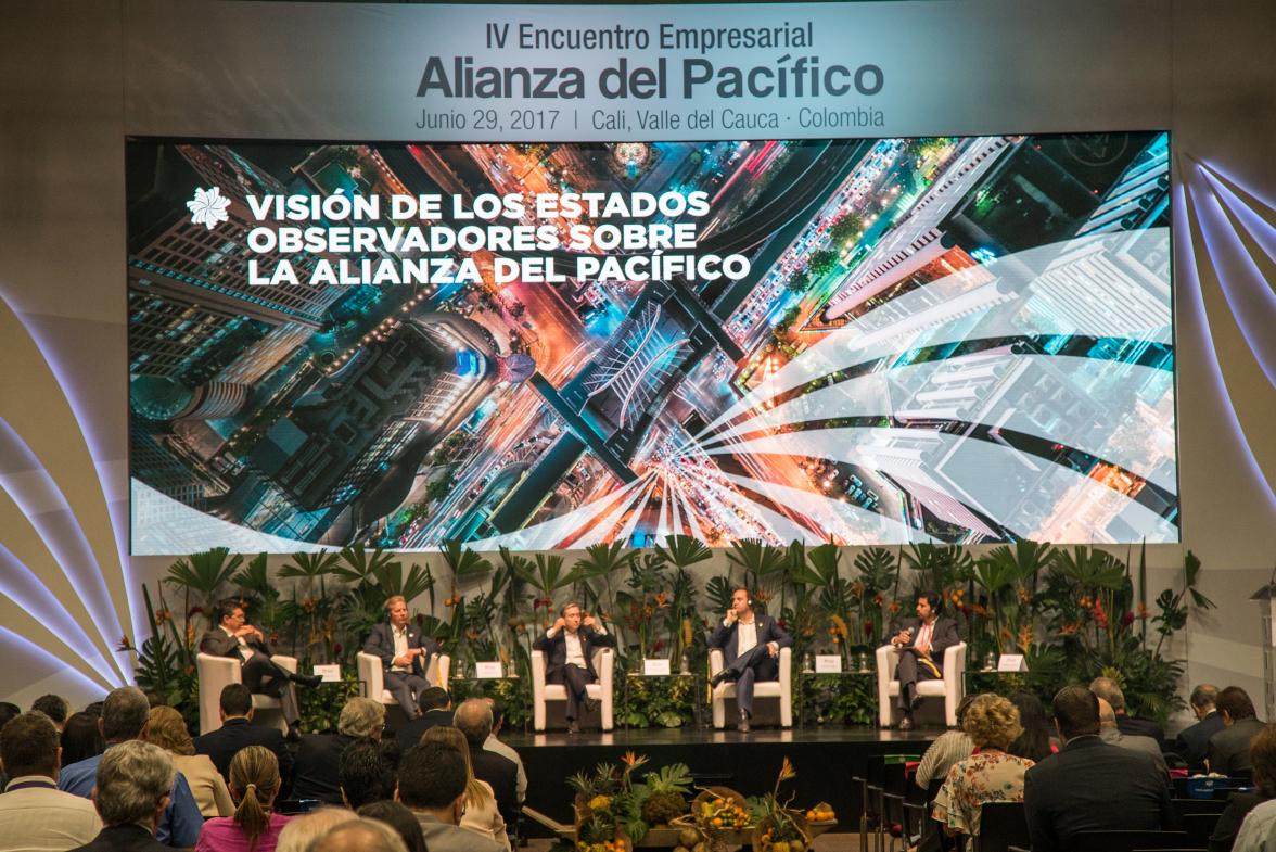 Minister for Trade, Tourism and Investment, the Hon Steven Ciobo MP, on stage with his counterparts from: (L to R) Paraguay, Gustavo Leite; New Zealand, Todd McClay; and Canada, François-Phillipe Champagne, during IV CEO Summit of the Pacific Alliance in