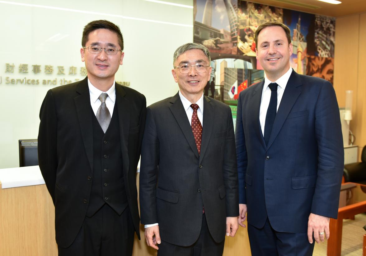 Minister Steven Ciobo meets with Austcham Hong Kong