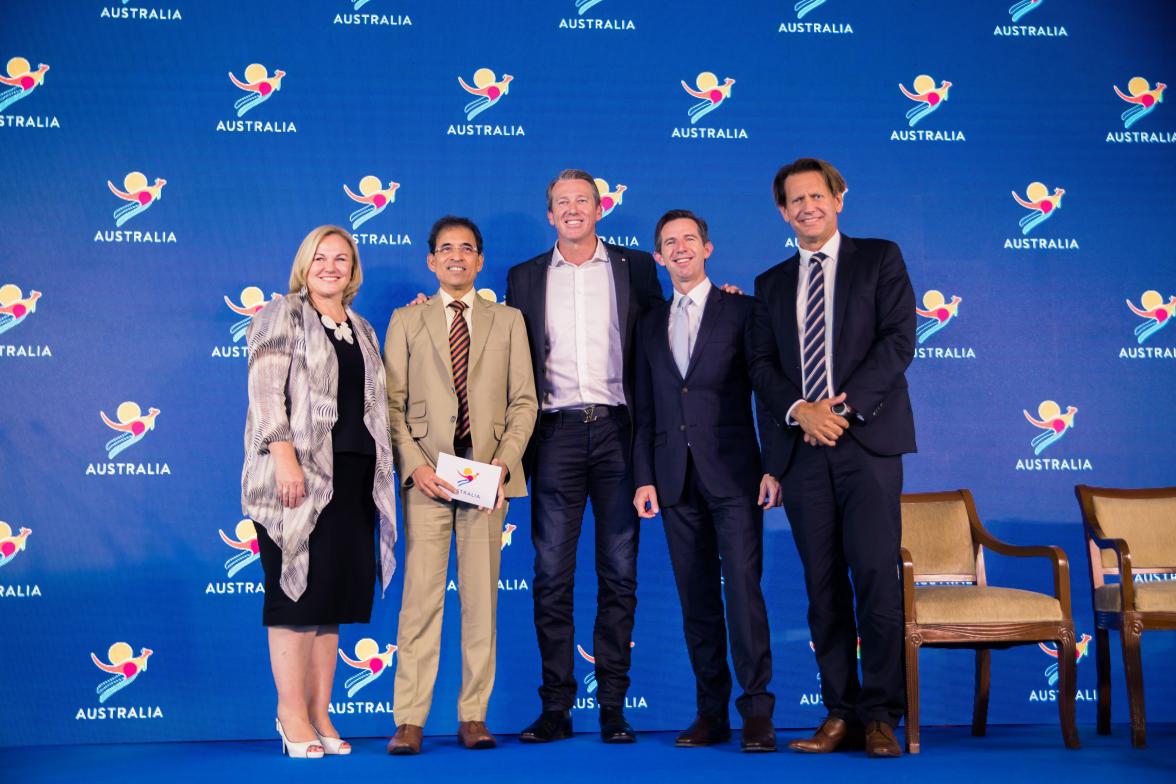 Group photo of Tourism Australia CEO Philippa Harrison, cricket commentator Harsha Bhogle, Glenn McGrath, TTI Minister Simon Birmingham and Tourism Australia Board Chaiman Bob East.