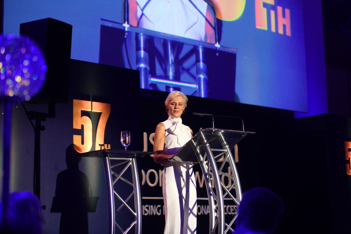 Photo of Austrade CEO Stephanie Fahey addressing the 57th Australian Export Awards.