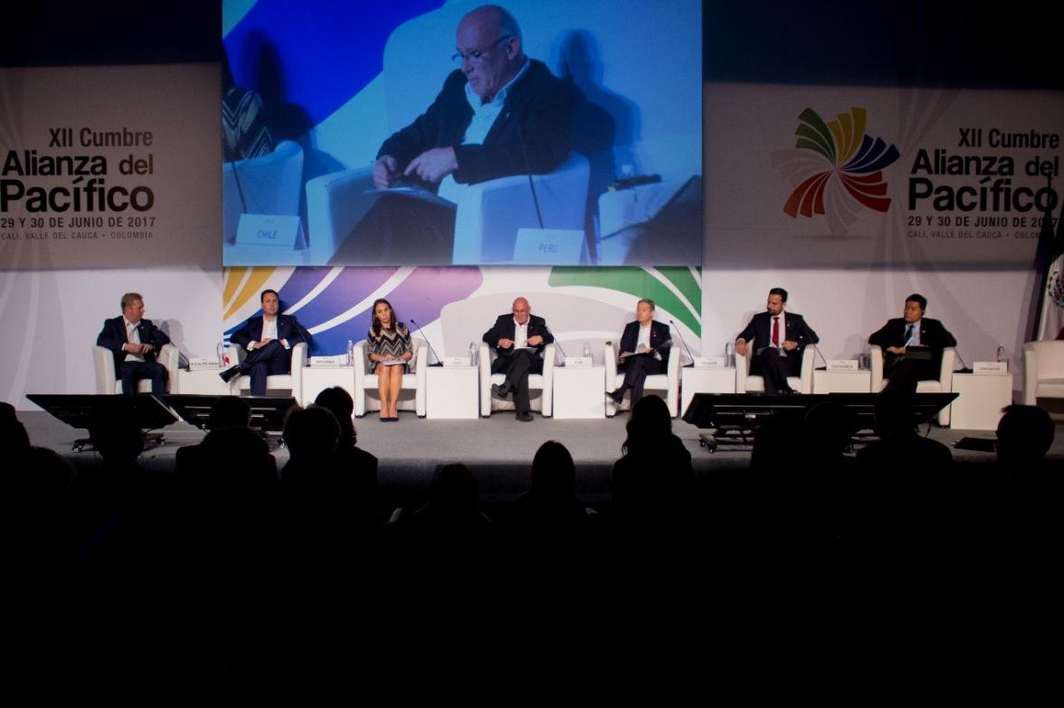 Minister for Trade, Tourism and Investment, the Hon Steven Ciobo MP, on stage with his counterparts from (L to R): New Zealand, Minister Todd McClay; Chile, Vice Minister Paulina Nazal; Peru, Minister Eduardo Ferreyros; Canada, Minister François-Phillipe