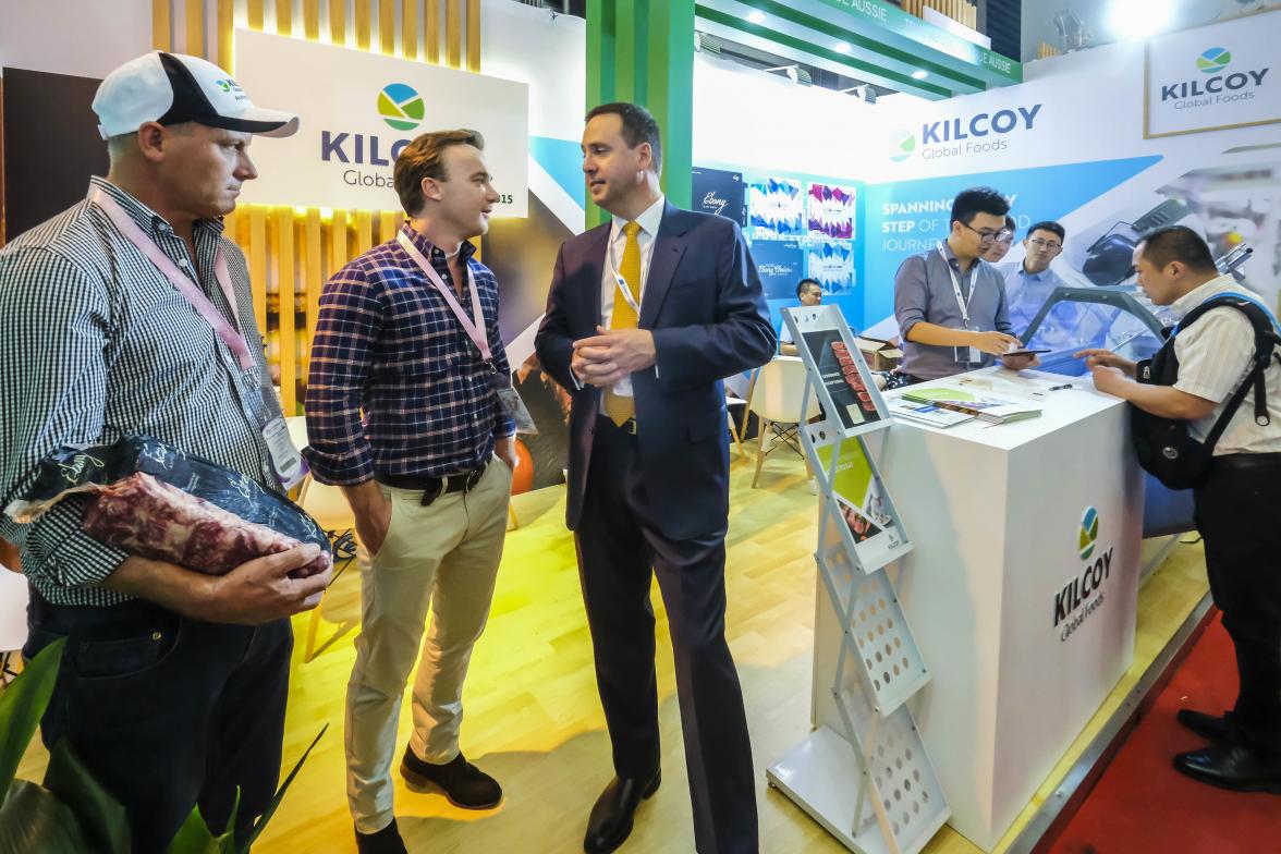 Federal Minister for Trade, Tourism & Investment Steven Ciobo at the Shanghai SIAL Food Industry Expo talking with Killcoy GM of livestock Craig Price & Fearn Cholerton (far left - Chief Safety & Marketing Officer).                                        