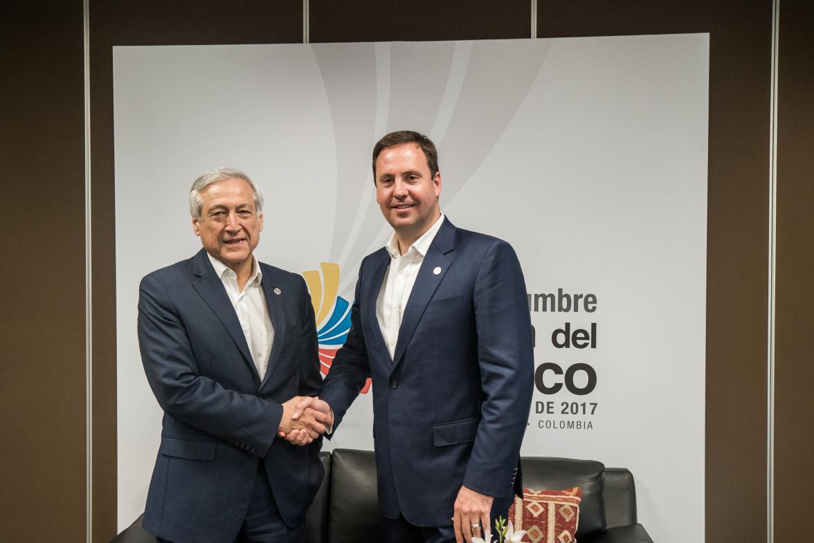 Minister for Trade, Tourism and Investment, the Hon Steven Ciobo MP, meeting Chilean Foreign Minister, Heraldo Muñoz, during the XII Pacific Alliance Summit in Cali, Colombia on 29 June 2017. Photo credit: DFAT/David García