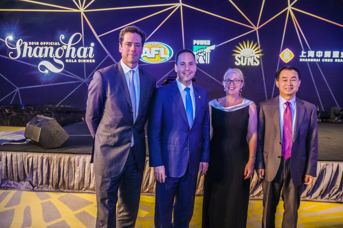 Federal Minister for Trade, Tourism & Investment Steven Ciobo with (L-R) CEO of the AFL Mr Gillon McLachlan, Australian Ambassador to China Ms Jan Adams, and General Manager of Shanghai CRED Real Estate Mr Gui Guojie at the 2018 Shanghai AFL Gala Dinner