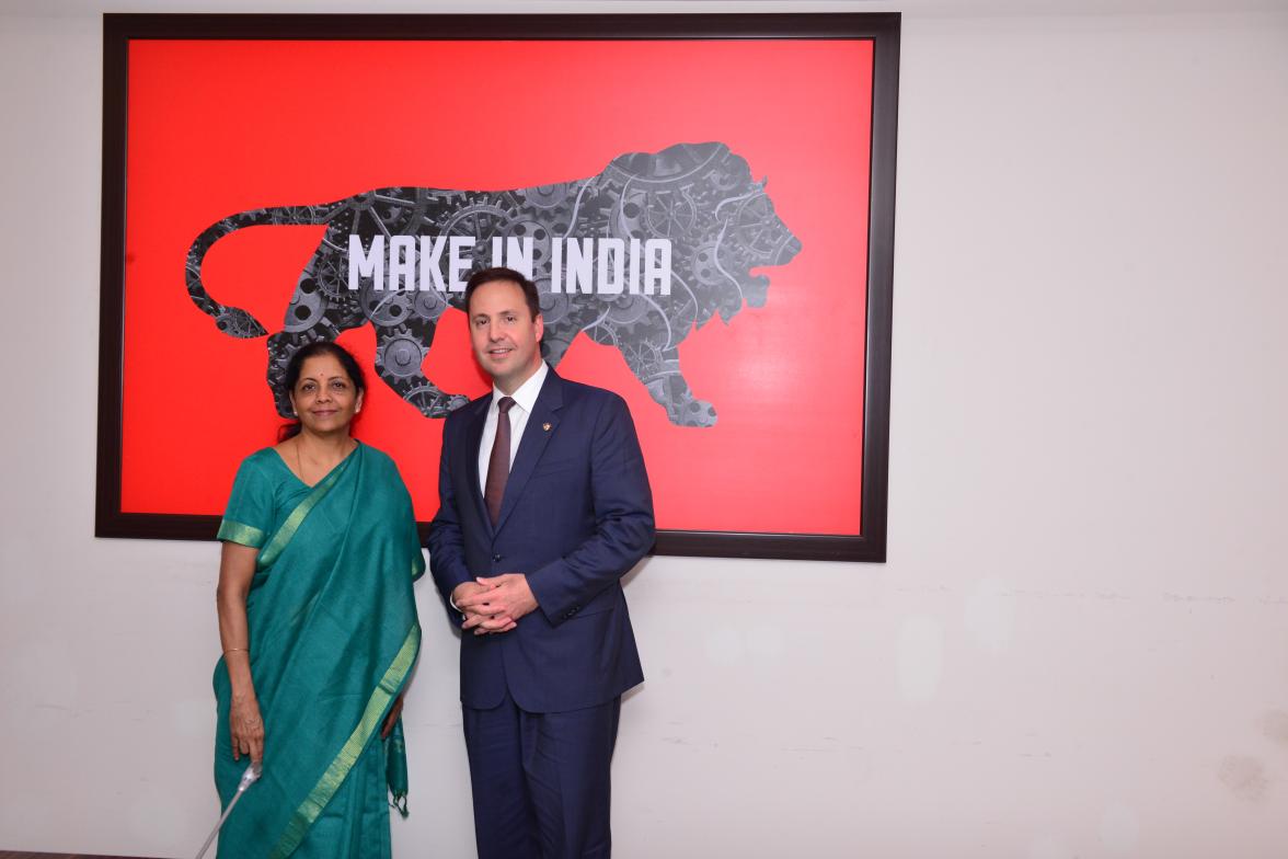 Minister for Trade, Tourism and Investment, the Hon Steven Ciobo MP, meeting India’s then Minister of State for Commerce and Industry, Ms Nirmala Sitharaman