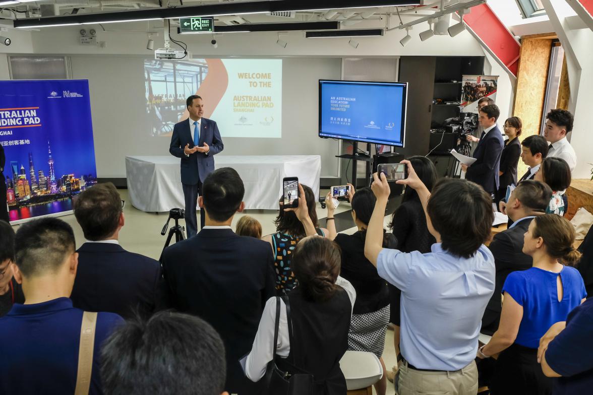 Federal Minister for Trade, Tourism & Investment Steven Ciobo speaking at the Shanghai Landing Pad to launch the “Australia China Career Success Social Media Campaign”.