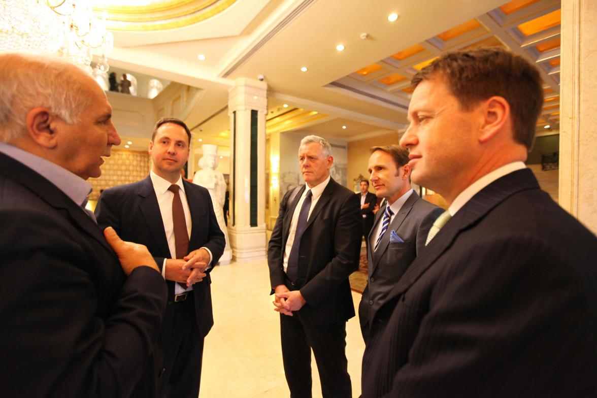 Minister for Trade, Tourism and Investment, Steven Ciobo, meets Iran’s Deputy Minister for Mines and Mineral Industries, Jaafar Sargheini (L), in the Espinas Hotel, Tehran, 27 September 2016.