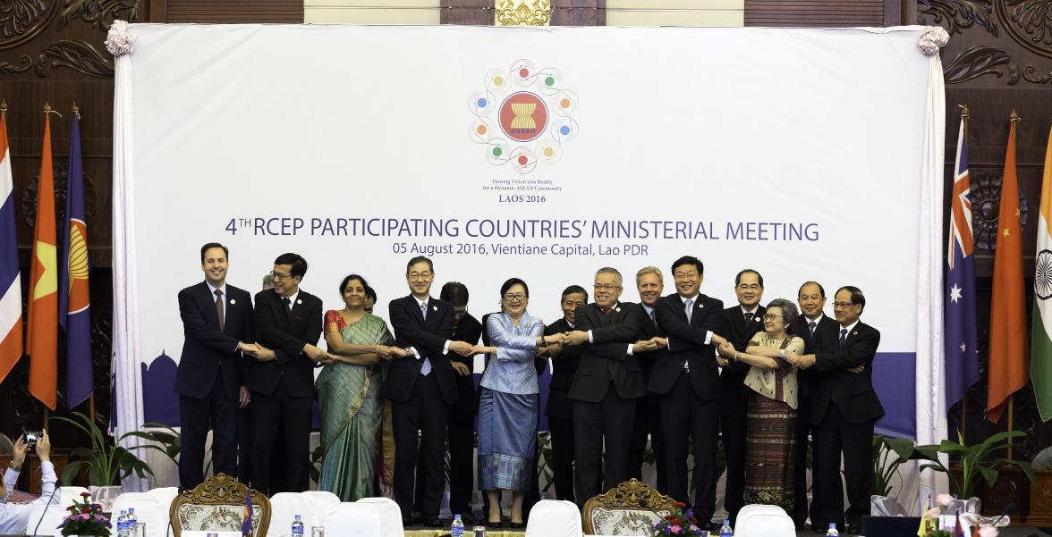 Minister for Trade, Tourism and Investment Steven Ciobo with counterparts at the 4th Regional Comprehensive Economic Partnership Meeting in Vientiane to strengthen regional trade, create Australian jobs and drive economic growth. 5 August 2016. Photo cred