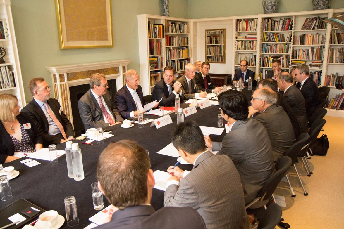 Minister for Trade, Tourism and Investment, Steven Ciobo, hosts a roundtable with UK business leaders at Asia House.