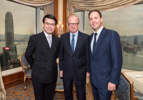 Minister Stephen Ciobo visits Hong Kong