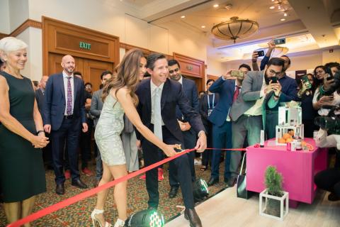 Minister Simon Birmingham launching Amazon India’s online Australia Store with Bollywood actress Kriti Kharbanda by cutting the red ribbion.