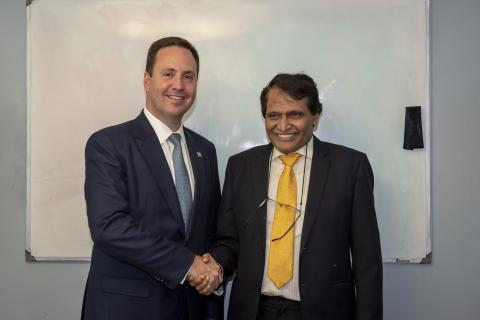 The Hon Steven Ciobo meeting with India’s Minister of Commerce and Industry, Suresh Prabhu at the OECD in Paris on 31st May, 2018.