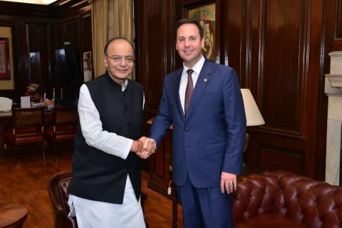 Minister for Trade, Tourism and Investment, the Hon Steven Ciobo MP, meeting India’s Minister for Finance and Corporate Affairs, Mr Arun Jaitley, New Delhi, 30 August 2017.