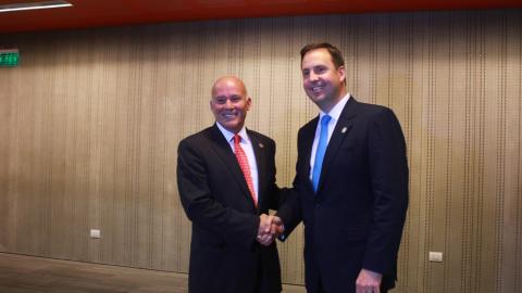 Minister for Trade, Tourism and Investment, Steven Ciobo meets with Peruvian Minister of Foreign, Trade and Tourism, Eduardo Ferreyros. Credit: DFAT