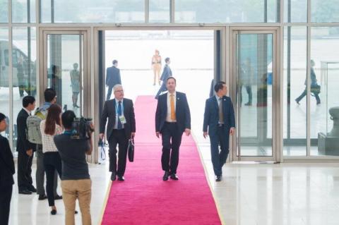 Minister for Trade, Tourism and Investment, the Hon Steven Ciobo MP arriving at the National Convention Centre, Hanoi, for the 3rd Inter-Sessional Regional Comprehensive Economic Partnership (RCEP) Ministerial Meeting, May 2017. Photo credit: DFAT/Hieu N